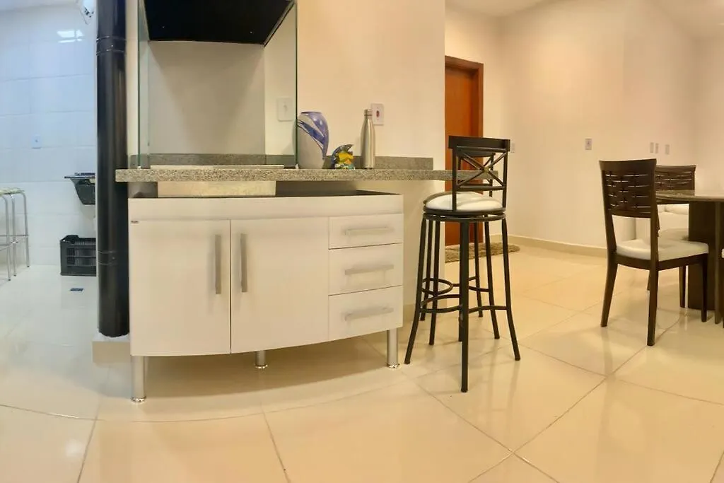 Cobertura próxima a praia com vista pro mar em Ubatuba-1