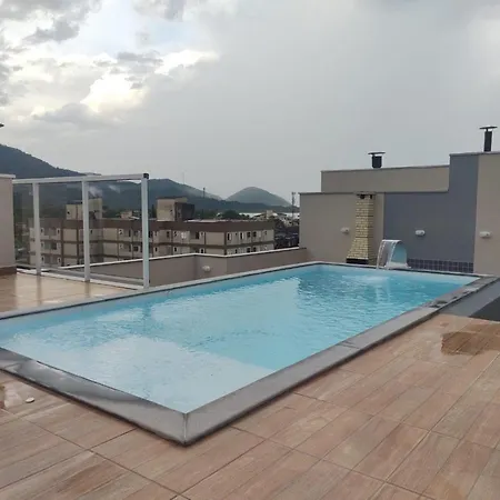 Cobertura próxima a praia com vista pro mar em Ubatuba-2
